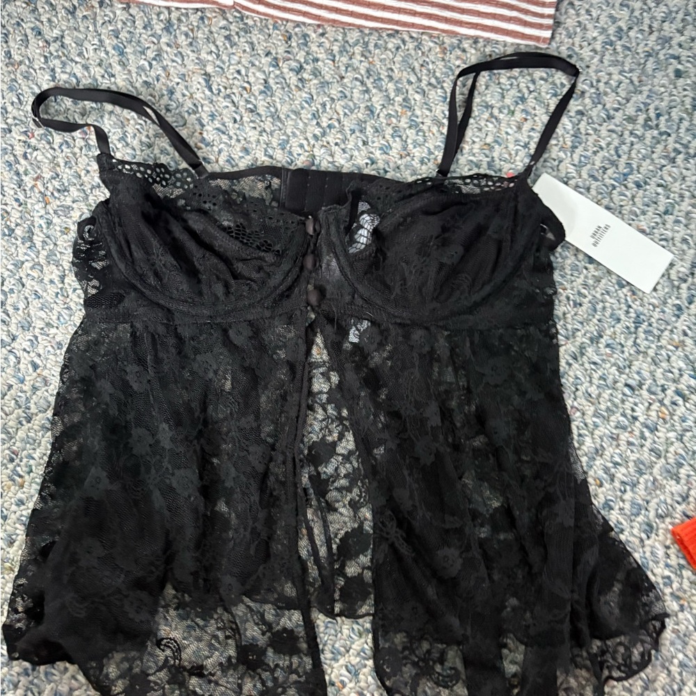 NEW WITH TAGS urban outfitters lace babydoll top